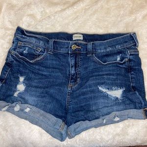 Francesca’s jean shorts.
